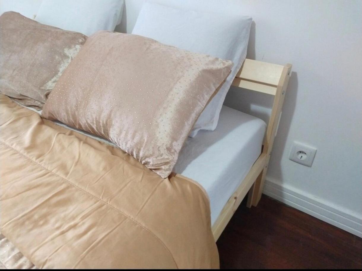 Relax Sao Joao Bed and Breakfast Costa de Caparica Rum bild